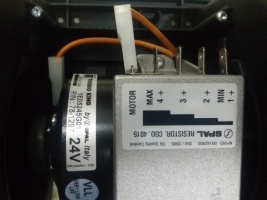 โบลเวอร์ 24โวลต์ เทอร์โมคิงส์ 10.5นิ้ว โบลเวอร์ 24โวลต์ เทอร์โมคิงส์ 10.5นิ้ว