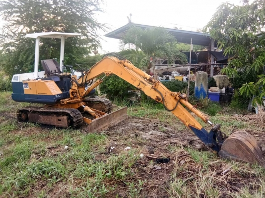 ขายโคมัสสุ pc30-5