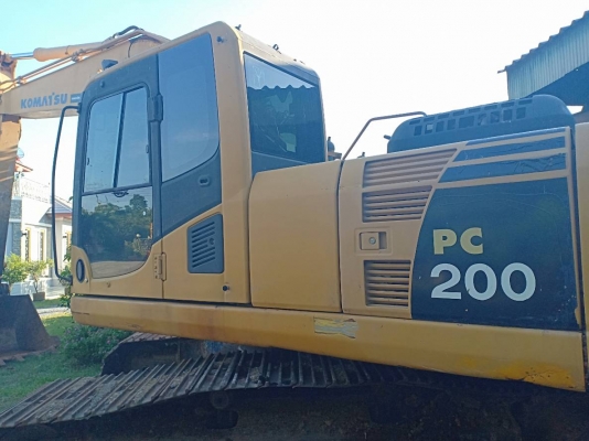 ขายรถKOMATSU PC200-8N1เก่านอกพร้อมใช้งาน