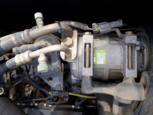 KOMATSU PC128US-2E1 ปี2004 มือสองญี่ปุ่น