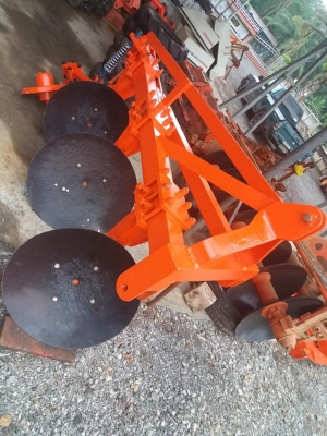 ขายผานบุกเบิกมือสอง 3&times;23 ใบใหม่อุปกรณ์ครบพร้อมใช้งาน  ราคา 28,500 บาท  สนใจติดต่อ 084-9997463