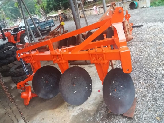 ขายผานบุกเบิกมือสอง 3&times;23 ใบใหม่อุปกรณ์ครบพร้อมใช้งาน  ราคา 28,500 บาท  สนใจติดต่อ 084-9997463