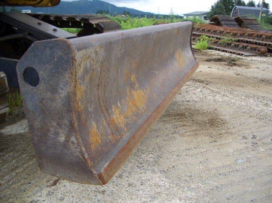 เปิดจองราคาพิเศษ KOMATSU PC 30MR-2 นำเข้าจากญี่ปุ่นโดยตรง ชั่วโมงทำงานน้อย พร้อมตู้เก๋งสวยๆ โทร.086-303-9797