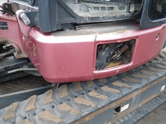 เปิดจองราคาพิเศษ KOMATSU PC 30MR-3 นำเข้าจากญี่ปุ่นโดยตรง ชั่วโมงทำงานน้อย พร้อมตู้เก๋งสวยๆ โทร.086-303-9797 กู๋อ๋า