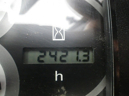 เปิดจองราคาพิเศษ KOMATSU PC 30MR-3 นำเข้าจากญี่ปุ่นโดยตรง ชั่วโมงทำงานน้อย พร้อมตู้เก๋งสวยๆ โทร.086-303-9797 กู๋อ๋า