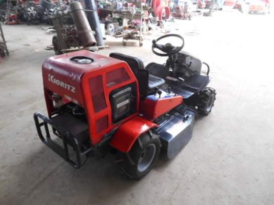 รถตัดหญ้าOREC RM95 18แรงพร้อมใช้งาน