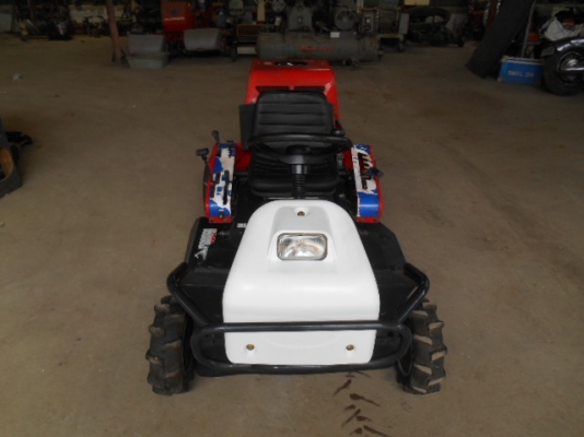 รถตัดหญ้าOREC RM95 18แรงพร้อมใช้งาน