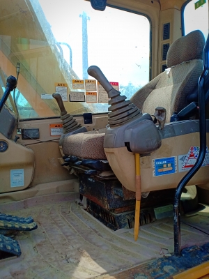 ขายจ้า..CATERPILLAR  312B  เก่านอกแท้  เดิมๆๆ  เครื่องปั๊มแห้ง...ใช้งานมาน้อย  5,xxx  ชั่วโมง  พร้อมใช้  โทร 089-3818694  จ๊อย..