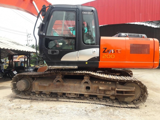 ขายจ้า..HITACHI ZX200-1  เก่านอกแท้   สภาพสวย  เครื่องปั๊มดี  ใช้งานมา 10,xxx  ชั่วโมง  เอกสารเล่มทะเบียน  โทร 089-3818694  จ๊อย