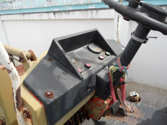 รถตักเล็กโคมัตสุ WA20 ราคา175,000บาท สนใจโทรหา081-9891-989 หรั่งครับ รถตักเล็กโคมัตสุ WA20 ราคา175,000บาท สนใจโทรหา081-9891-989 หรั่งครับ