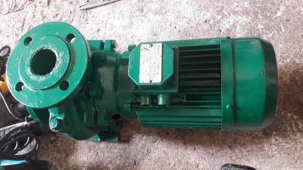 ขาย !! ปั้มน้ำหอยโข่ง.SAER.ขนาด5.5แรง380v.ท่อเข้า2.5"ออก2"พร้อมใช้