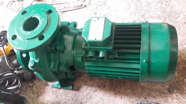 ขาย !! ปั้มน้ำหอยโข่ง.SAER.ขนาด5.5แรง380v.ท่อเข้า2.5"ออก2"พร้อมใช้