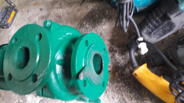 ขาย !! ปั้มน้ำหอยโข่ง.SAER.ขนาด5.5แรง380v.ท่อเข้า2.5"ออก2"พร้อมใช้