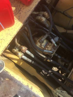 มี VDO ให้ชม. KOMATSU PC200-6 ระบบไฟเต็ม ไม่มีเอกสาร ราคา 720000 มี VDO ให้ชม. KOMATSU PC200-6 ระบบไฟเต็ม ไม่มีเอกสาร ราคา 720000