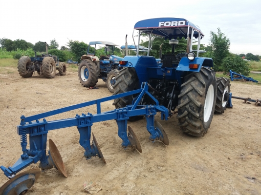 ขาย6640/4&times;4/คานคาลาโล่เกียกลางเล่มครบ