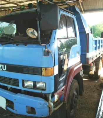 ISUZU NRR 175 HP 6BG1 หกล้อดั๊มพ์ เครื่องแรงดีไม่มีเยิ้ม กระบะดั๊มพ์ 5 ตันยาว 3.60 เมตร ยาง 8.25 ขอบ