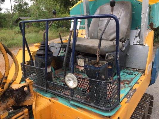 ขายครับ pc30-6 เครื่องดี  ระบบดี พร้อมใช้