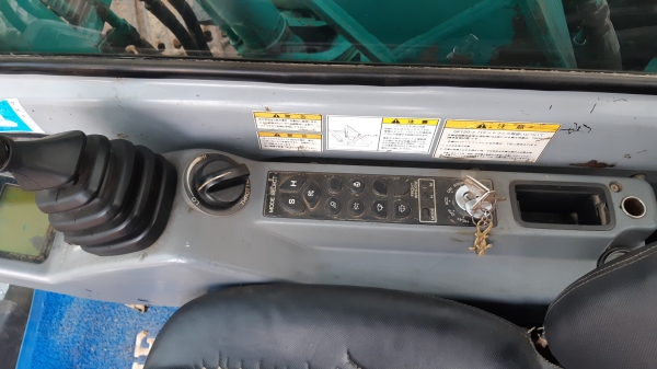 ขายSK120-5มาคไฟ้สูปเปอรไฟ้ฟ้าครบเอกสารอินวอยสวยทั้งคัน