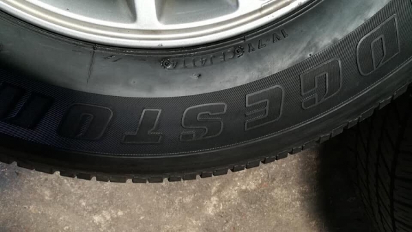 ล้อวีโก้17+ยาง265/65/17ปี14 ดอกยางตึบๆ ชุด4วง5900บาท โทร0879050181.จัดส่งได้ทั่วไทย