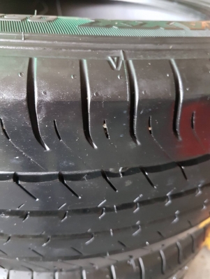 215​/55R17​ DUNLOP​ SP​ SPORT​ MAXX​-050​ ปี​15​ ชุด​4​เส้น​ ​ โทร.0814273941​ ไอดี​ไลน์​ 0814273941