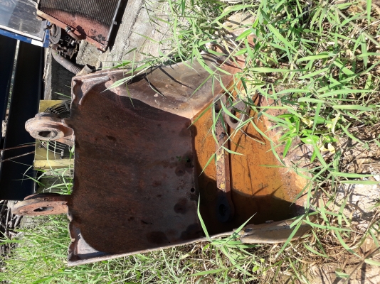 ขายบุ้งกี่ SK200 มาร์คที / PC200 โคมัสสุ