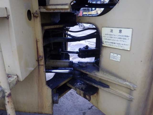 ขายรถตัก ยี่ห้อTCM รุ่น 835 ขายรถตัก ยี่ห้อTCM รุ่น 835