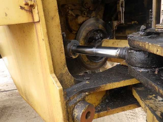 ขายรถตัก ยี่ห้อTCM รุ่น 835 ขายรถตัก ยี่ห้อTCM รุ่น 835