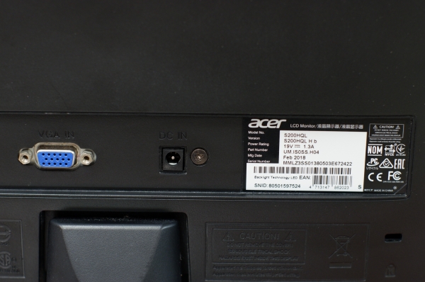 คอมพ์ชุด ACER TC780 Core i3-7100 3.9GHz Ram 4GB HDD 1 TB มีการ์ดจอ GT720 ประกันศูนย์ถึง 29-9-2020