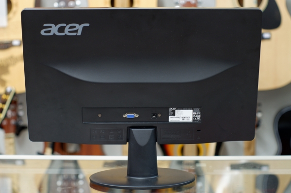 คอมพ์ชุด ACER TC780 Core i3-7100 3.9GHz Ram 4GB HDD 1 TB มีการ์ดจอ GT720 ประกันศูนย์ถึง 29-9-2020