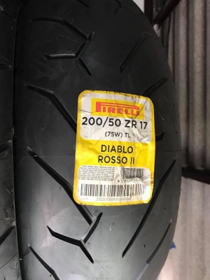 ลดแบบจัดหนัก ยางใหม่ มือ1 Pirelli Rosso 2 เฉพาะยางหลัง 200/50/17 นิ่มๆ นุ่มๆ