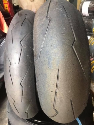 ยางจากสนาม Pirelli supercorsa สายฟ้า สภาพสวย ถูกๆ นุ่มๆ หนึบๆ