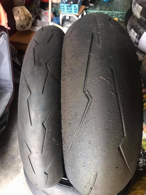 ยางจากสนาม Pirelli supercorsa สายฟ้า สภาพสวย ถูกๆ นุ่มๆ หนึบๆ