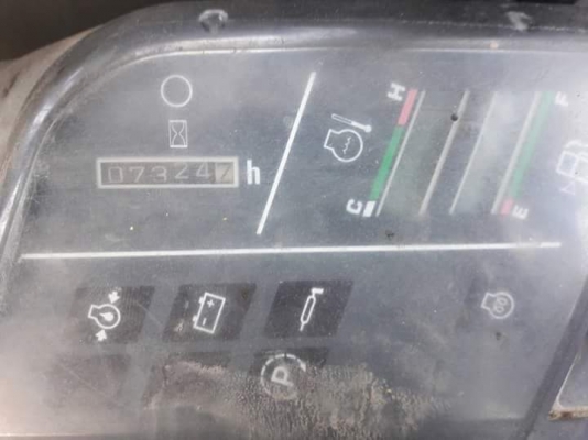 ขายจ้า..KOMATSU PC70-7  เก่านอกแท้  เดิมๆๆมีลายแย๊กเครื่องปั๊มดีพร้อมใช้  โทร 089-3818694  จ๊อย