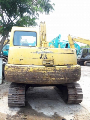 ขายจ้า..KOMATSU PC70-7  เก่านอกแท้  เดิมๆๆมีลายแย๊กเครื่องปั๊มดีพร้อมใช้  โทร 089-3818694  จ๊อย