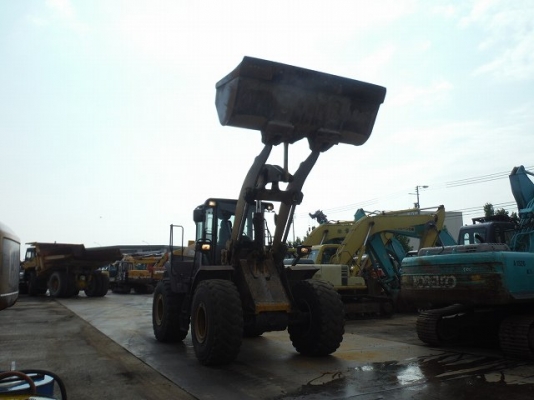 ขายรถตัก ยี่ห้อHitachi  รุ่นZw220