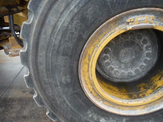 ขายรถตัก ยี่ห้อHitachi  รุ่นZw220