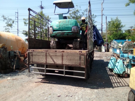 ตัวนี้ รถขุด แบคโฮ komatsu Pc20-7พร้อมหัวเจาะ ส่งไปกาญจนบุรี ครับ ขอบคุณมากครับ