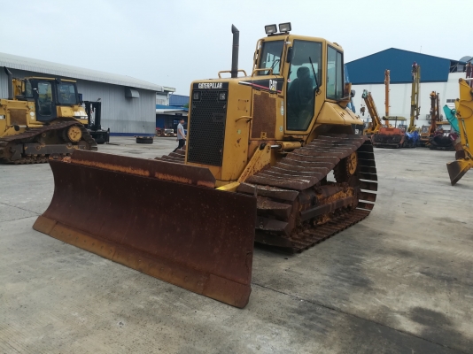 ขายแทรกเตอร์เก่านอก D5N LGP สนใจโทร 061-4194021 ภู