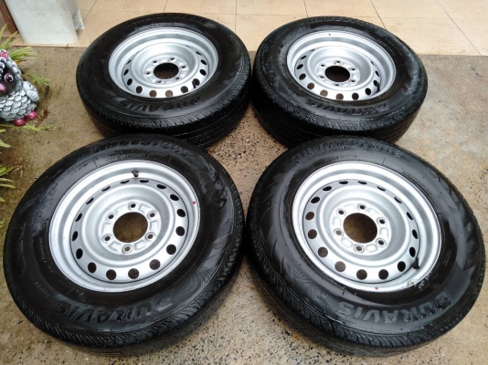 ล้อกระทะอีซูซุ ขอบ15 6รู พร้อมยางบริดสโตน 215/70R15 ปี16