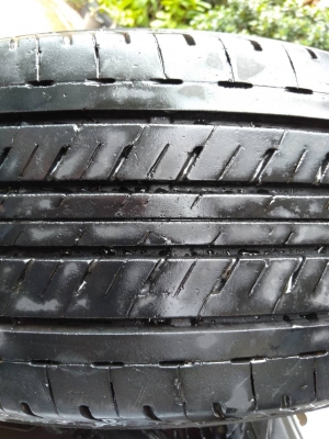 ล้อกระทะอีซูซุ ขอบ15 6รู พร้อมยางบริดสโตน 215/70R15 ปี16