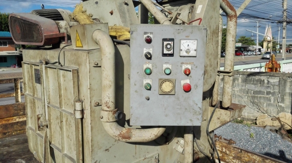 เครื่องพ่นทรายระบบสายพานเกลือกกลิ้ง CHEN-HUI MACHINERY TAIWAN รุ่น HEAVY DUTY ของสภาพสวยพร้อมตู้คอนโ