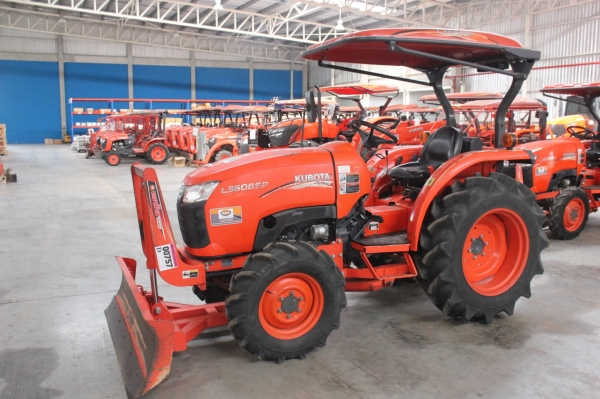 แทรกเตอร์ L3608SP +โรตารี่นอก พร้อมใช้งาน สนใจจองด่วนติดต่อสันต์ 092-2603737