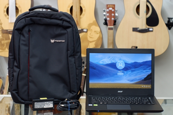 โน้ตบุ๊ค Acer TMP248-MG-501V Core i5-6200U Ram8G HDD 1TB ประกันศูนย์ถึง 17-8-2019