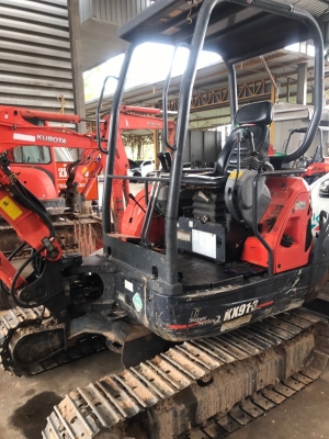 ขายรถขุดคูโบต้า30แรงม้า380,000