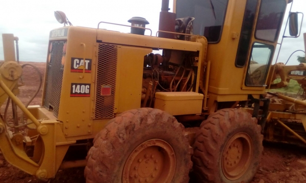รถเกรด CAT 140G รถเกรด CAT 140G