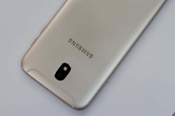 Samsung Galaxy J7 Pro สภาพใหม่ ประกัน ก.ค.61 ส่งฟรี