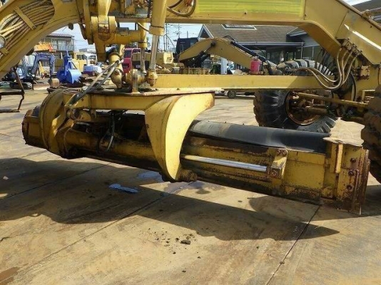 รถเกรดCAT16G-93U-02358 เก่านอกใช้งาน1942ช.ม.เอกสารอินวอยซ์ยังไม่ใด้ใช้งานในไทย รถเกรดCAT16G-93U-02358 เก่านอกใช้งาน1942ช.ม.เอกสารอินวอยซ์ยังไม่ใด้ใช้งานในไทย