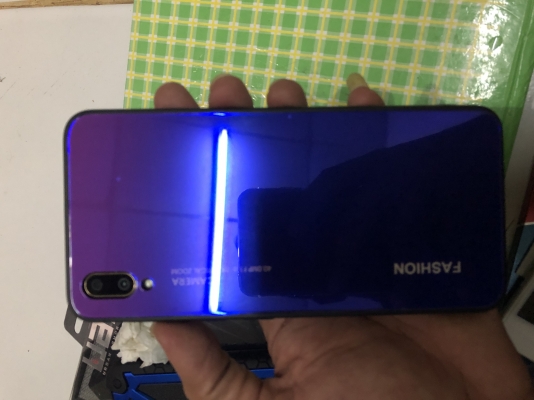 Vivo v11pro รุ่นท๊อป เครื่องสเปคแรงมาก ขายถูก