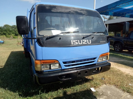 ขายรถ6ล้อNPR 120 เเรงปี 40 ยาว5ม.รถสวยเดิมเครื่องดีสภาพพร้อมใช้งาน พร้อมโอน ราคา330,000บ.ต่อรองได้คร ขายรถ6ล้อNPR 120 เเรงปี 40 ยาว5ม.รถสวยเดิมเครื่องดีสภาพพร้อมใช้งาน พร้อมโอน ราคา330,000บ.ต่อรองได้คร