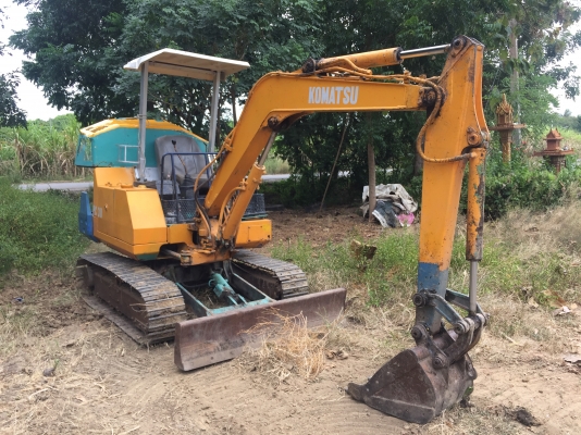 # ขาย KOMATSU PC30-6 รถพร้อมใช้งาน ราคา189000 ‼️  โทร0616613023แพรว????